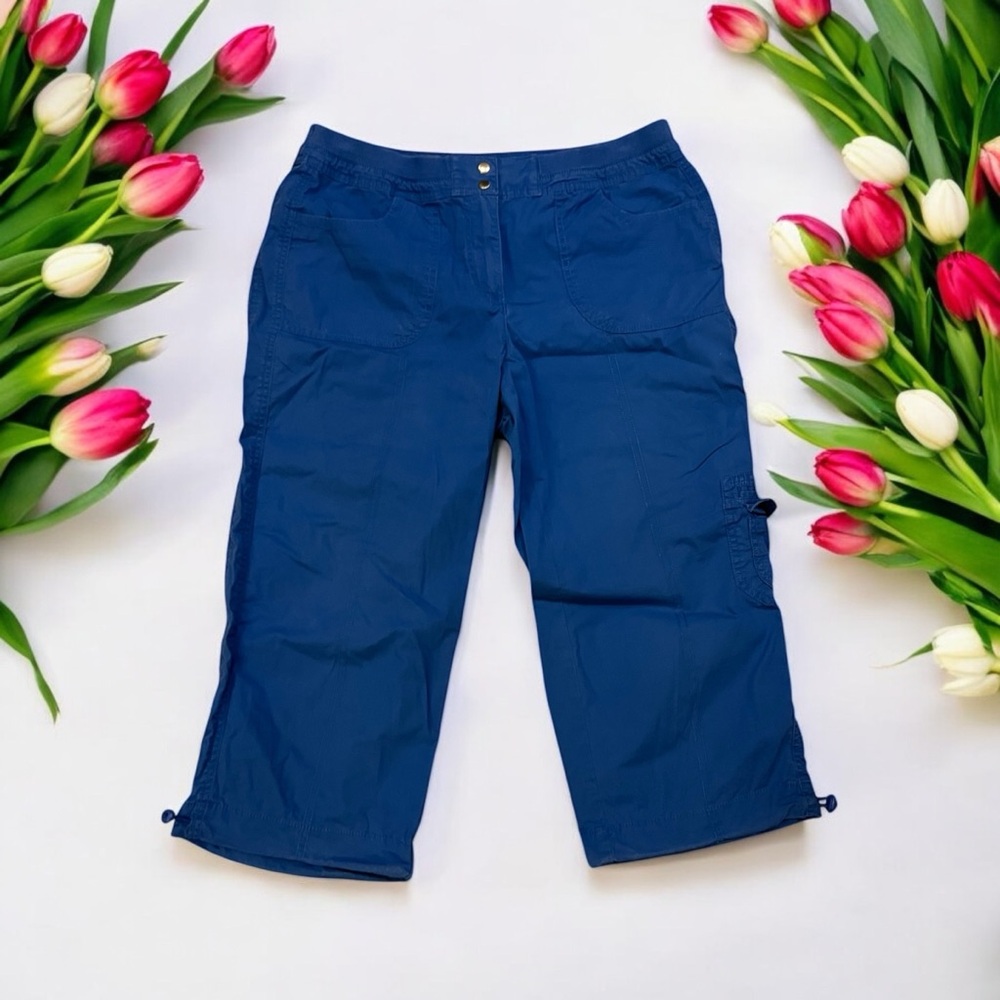 Chico’s Royal Blue Cotton Cargo Capri Pants